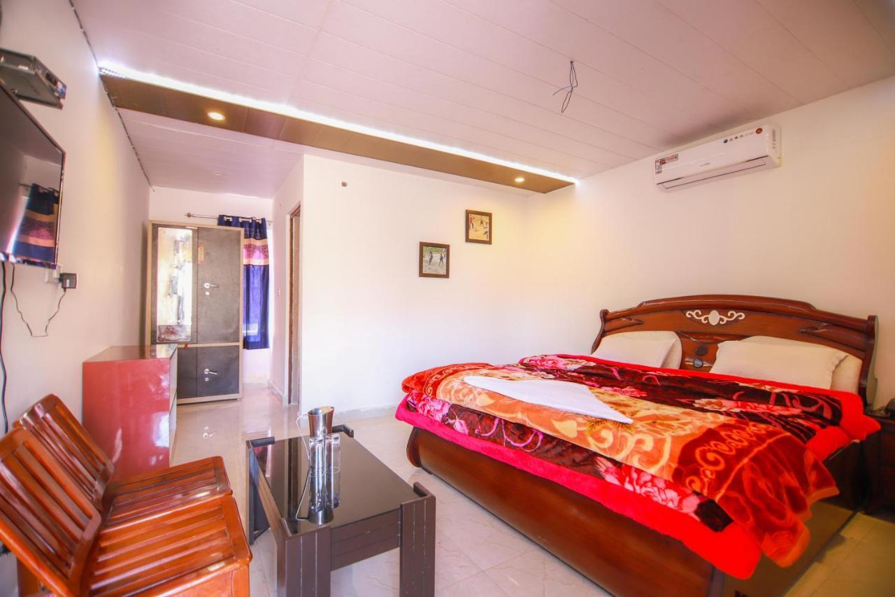 V Resorts Brv Resort Mussoorie Zewnętrze zdjęcie